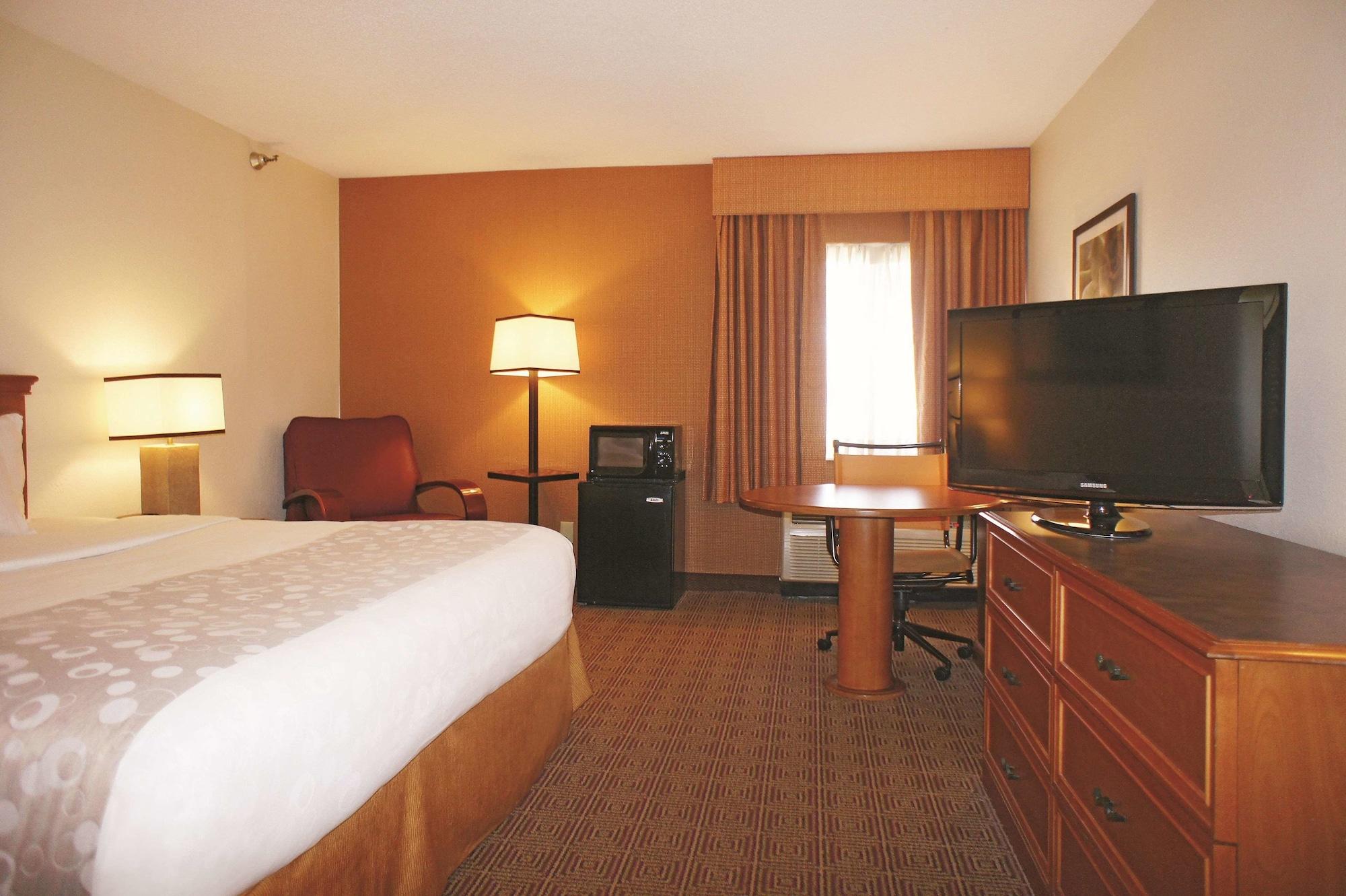 La Quinta Inn By Wyndham Kansas City North North Kansas City Exteriör bild