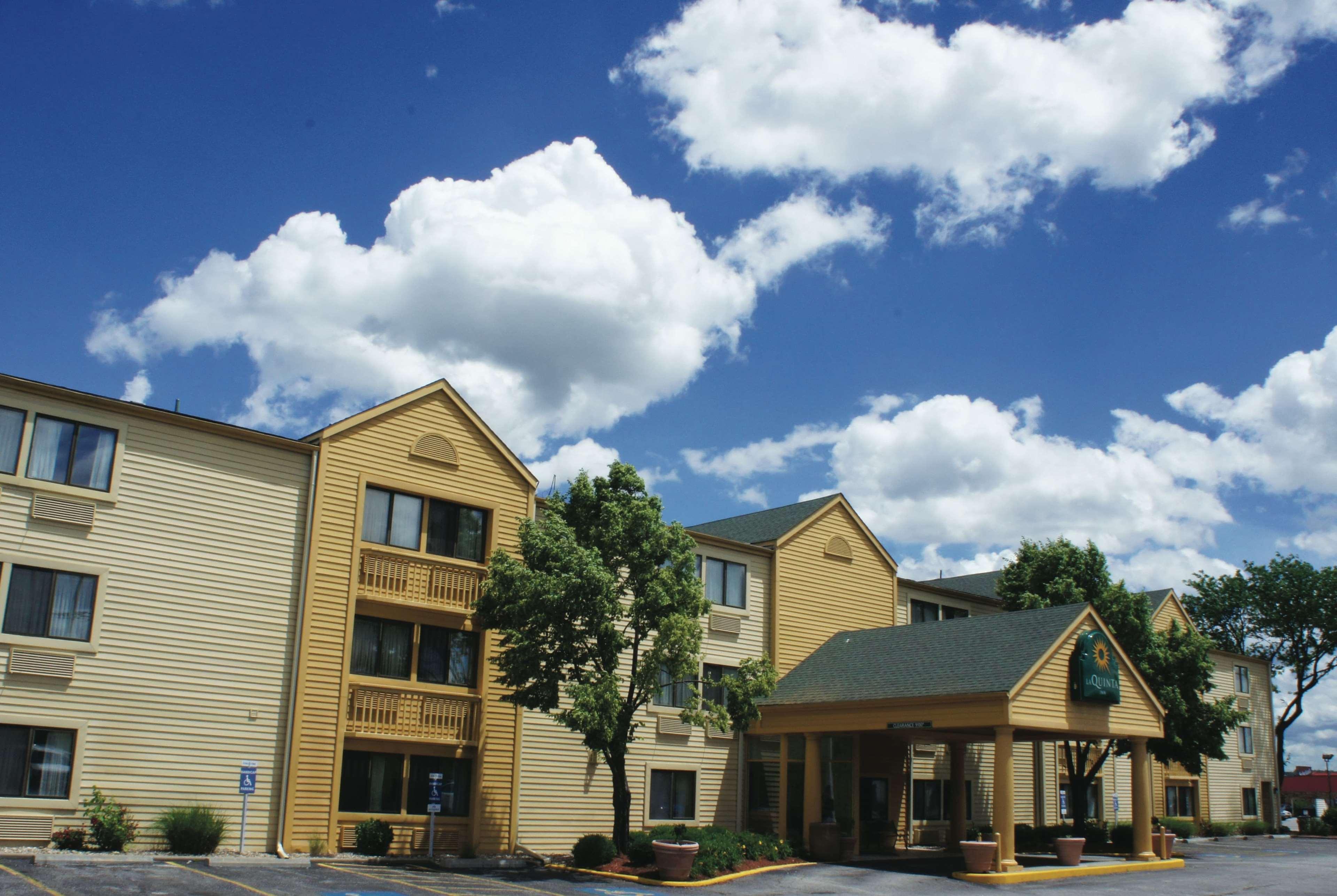 La Quinta Inn By Wyndham Kansas City North North Kansas City Exteriör bild